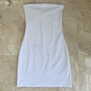 Aritzia Contour Ribbed Tube Dress - white size S